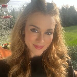 Meet your Posher, Eden